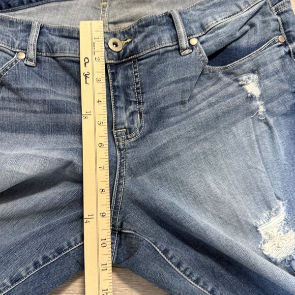 Torrid Ripped Distressed Denim Jeans Womens Size 14 Medium Wash Destroyed - Picture 11 of 14